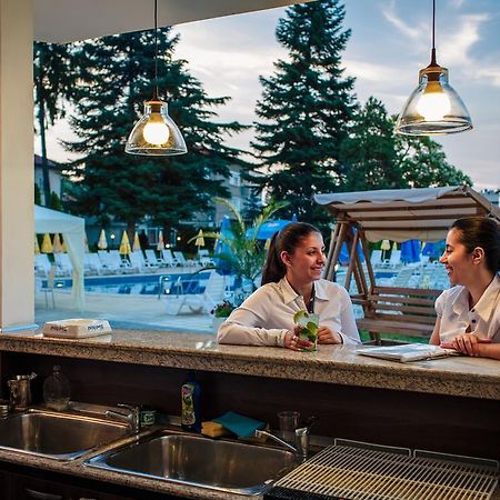 Chateau Montagne Hotel Troyan ترويان المظهر الخارجي الصورة