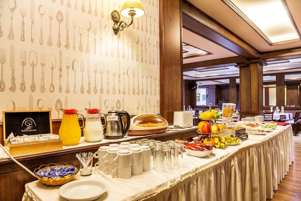 Chateau Montagne Hotel Troyan ترويان المظهر الخارجي الصورة
